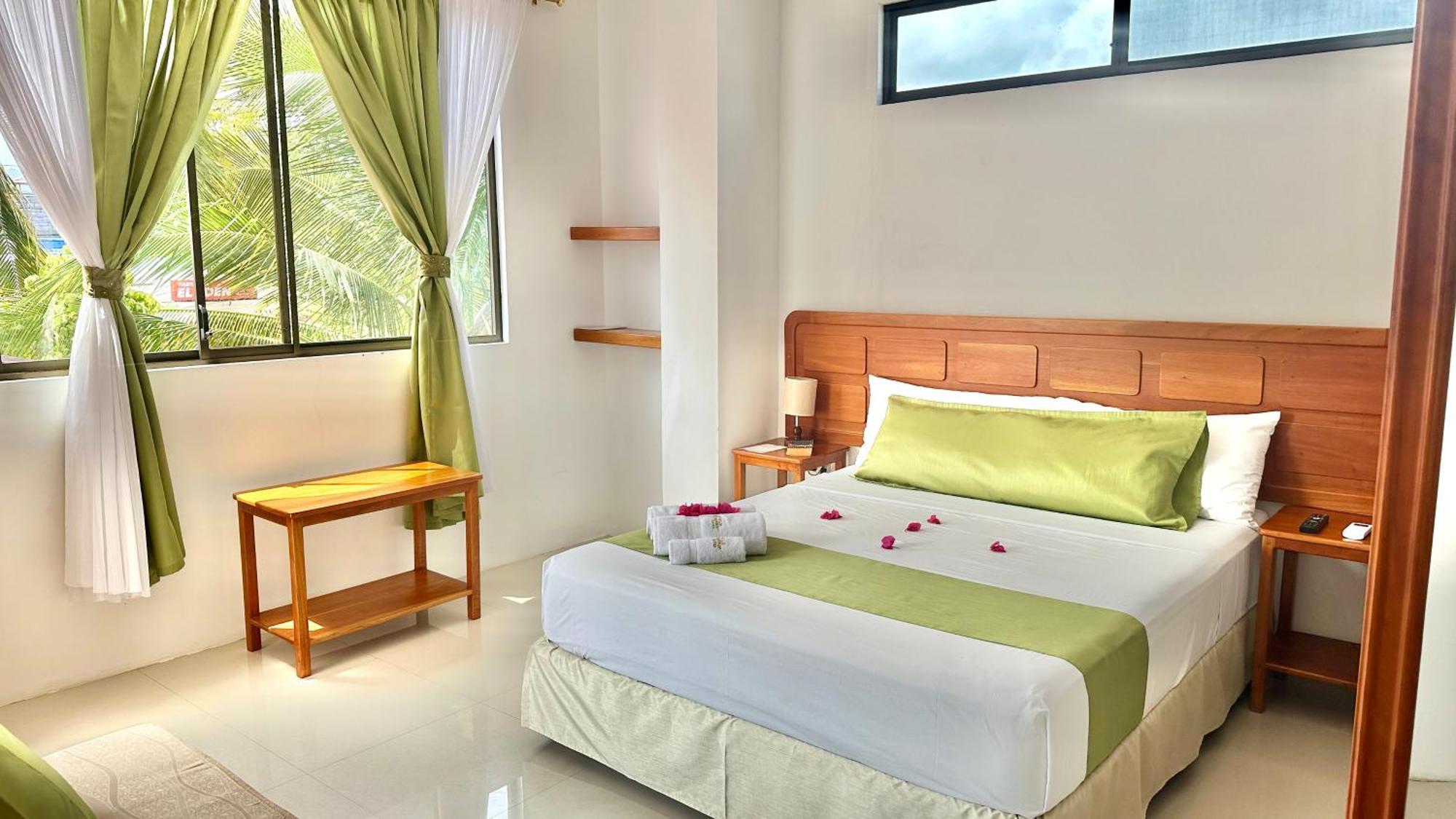 Hostal Sueños Silvestres Puerto Ayora  Exterior foto