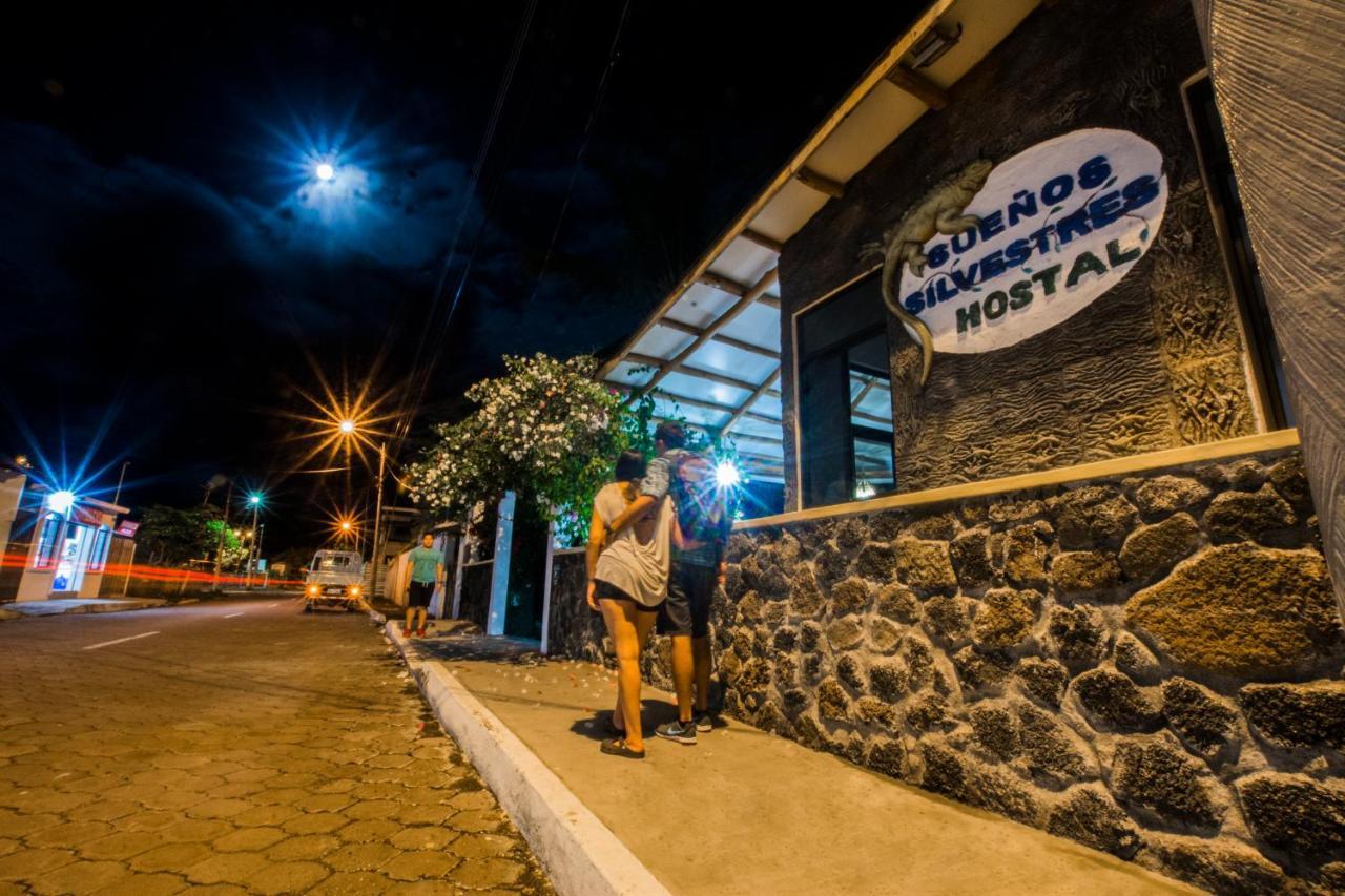 Hostal Sueños Silvestres Puerto Ayora  Exterior foto